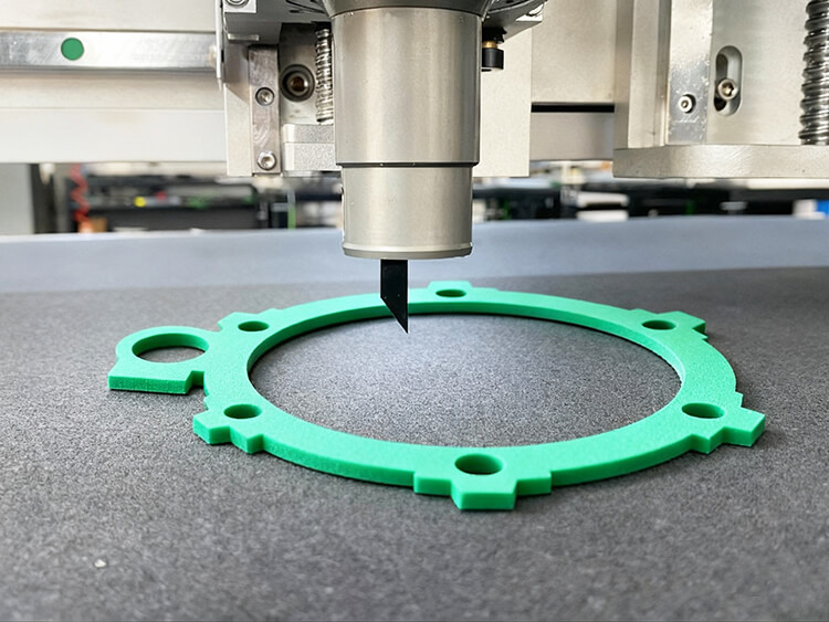 Водич за купца: Како одабрати праву ЦНЦ машину за сечење заптивки за вашу фабрику