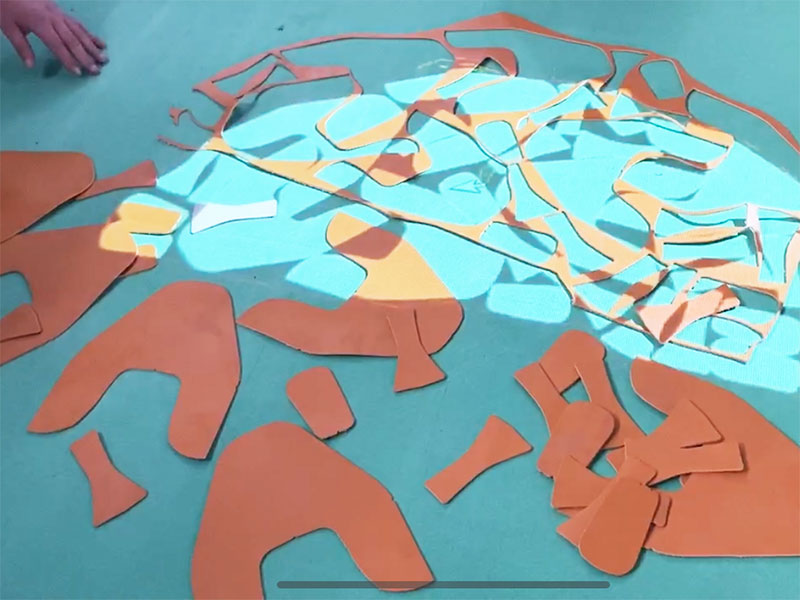 CNC-Oszilliermesserschneidemaschine in der Echtlederindustrie